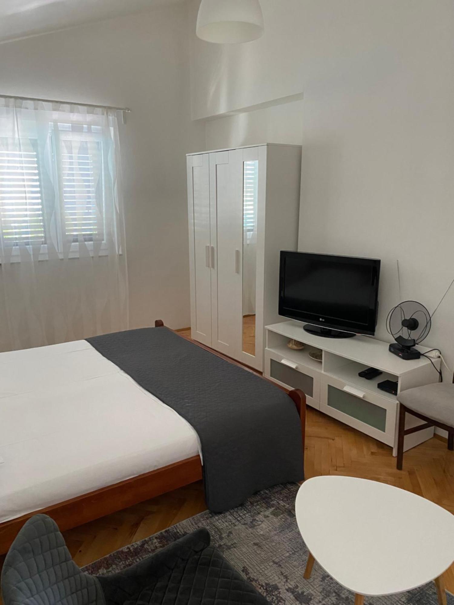Sparadici Grebaštica Esterno foto
